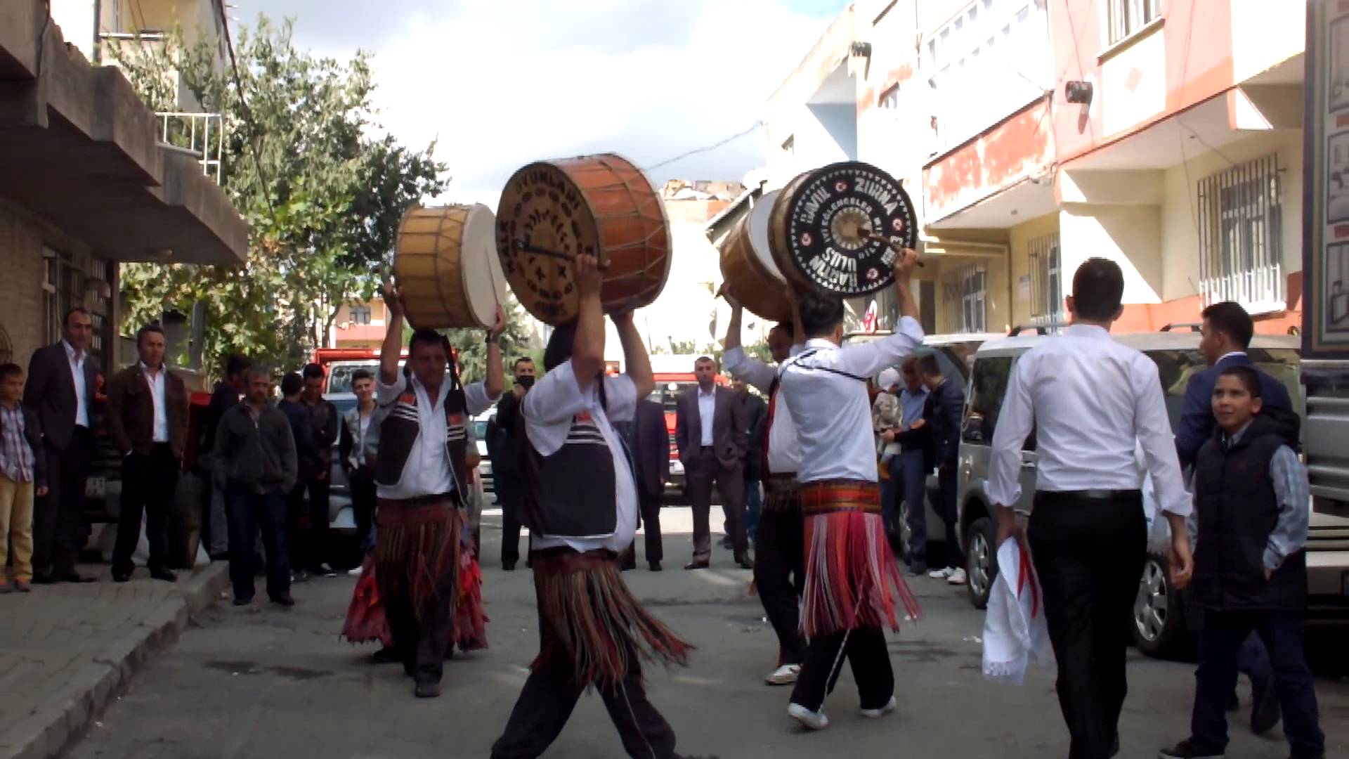 Sünnet Düğününe Özel Davul Zurna Performansı